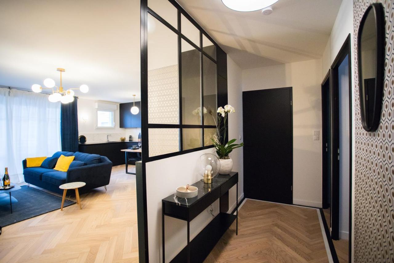 Art Deco Apartment In Disneyland Bmyguest Шеси Екстериор снимка